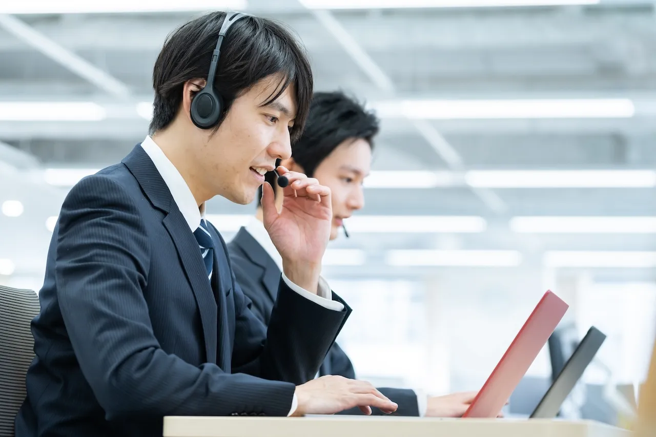 【例文付き】新規顧客へ電話営業する際のかけ方とは？成功のコツも解説