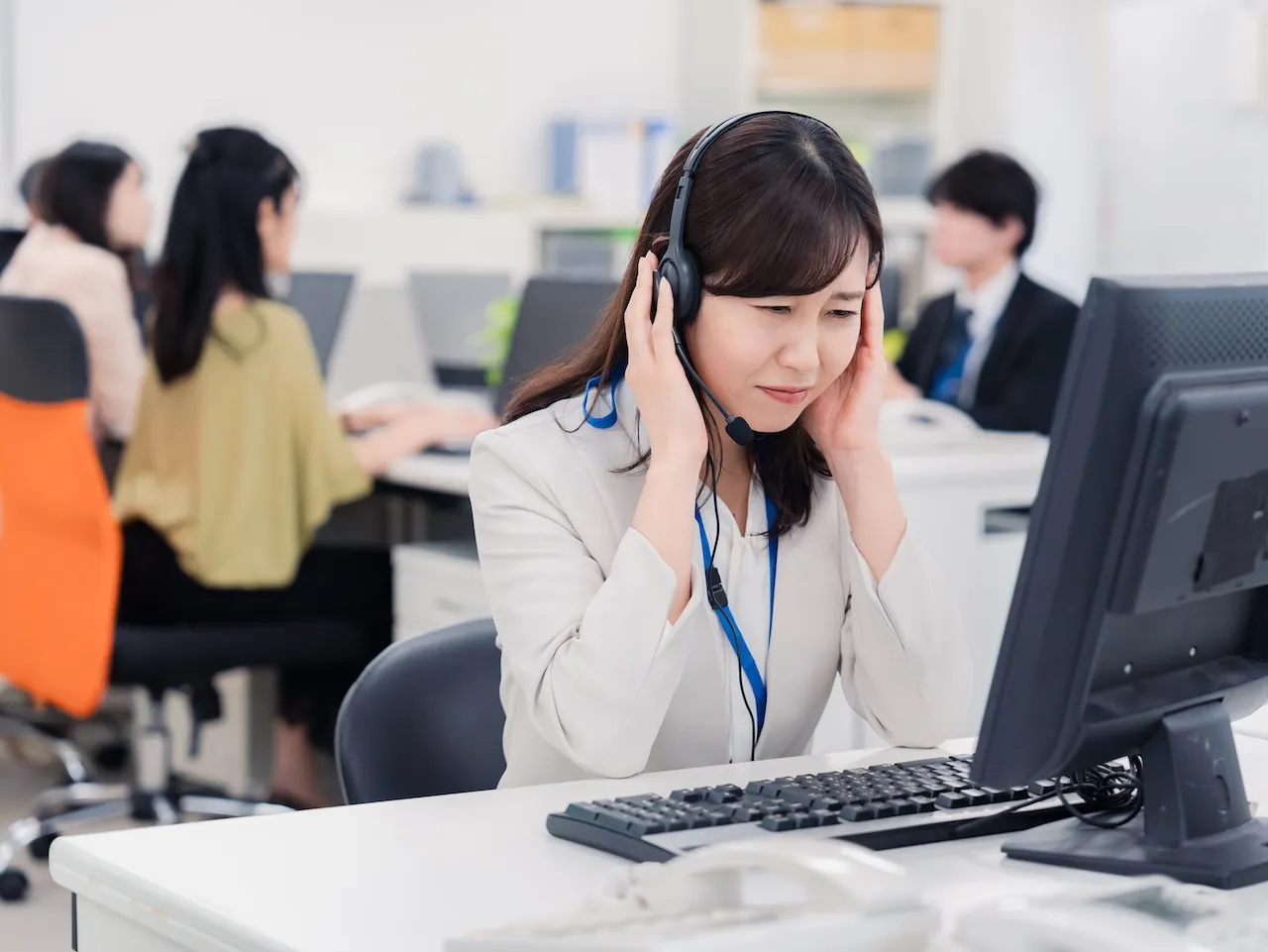 電話でのクレーム対応の正解は？応対が上手い人の例文やマニュアル