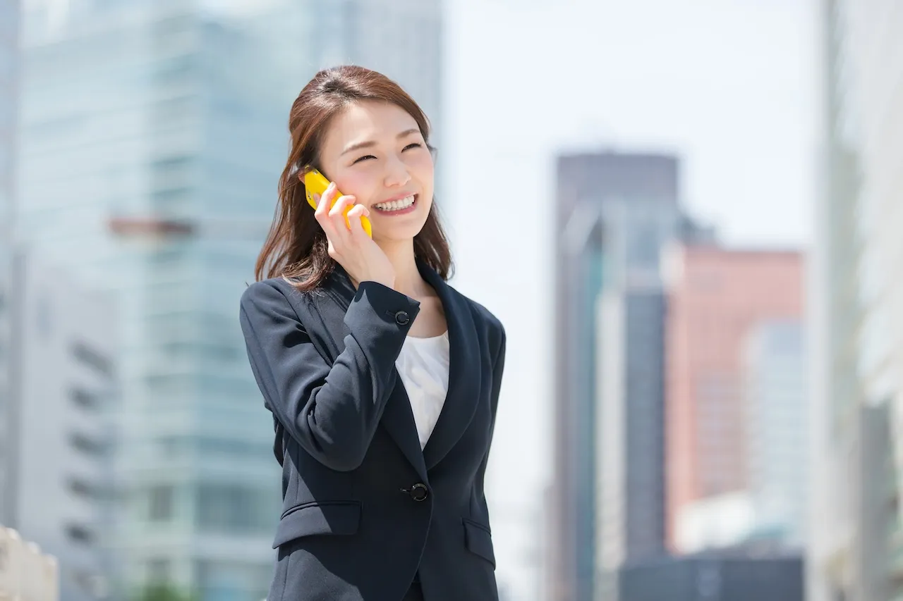 外出先から会社の電話に出たい・かけたい！Alive Line ⁺Plus＋Voiper PBXで実現