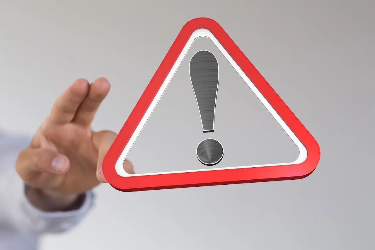 050の電話番号は危ない？企業におけるリスクや市外局番に戻す方法